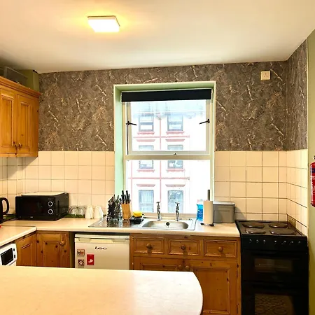 דירה 2 Bedroom Flat In The Heart Of Centre קורק